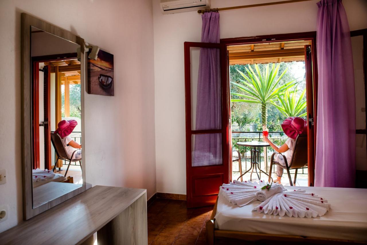 Kalypso Studio Resorts กาวอส ภายนอก รูปภาพ