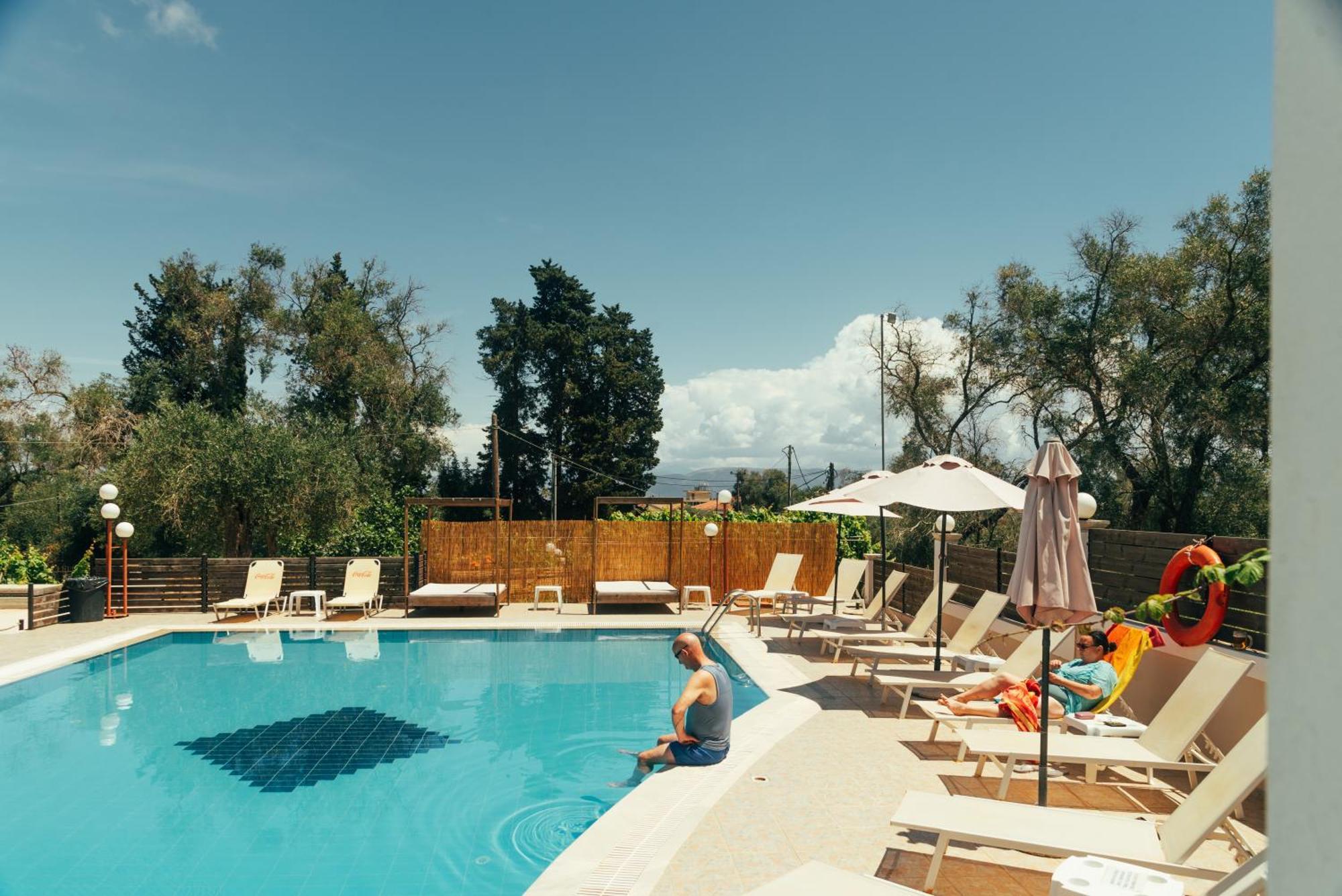 Kalypso Studio Resorts กาวอส ภายนอก รูปภาพ